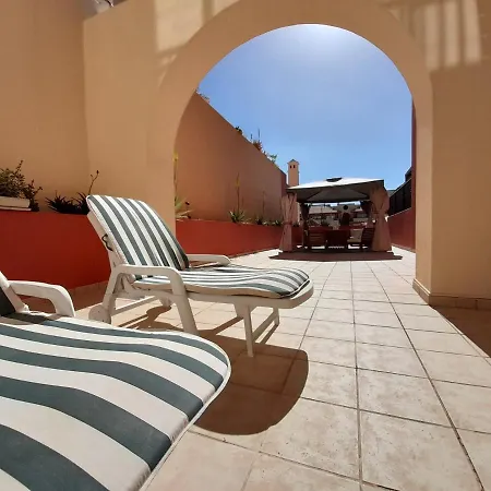 Terraza Del Duque Ii Luxury 아파트 *